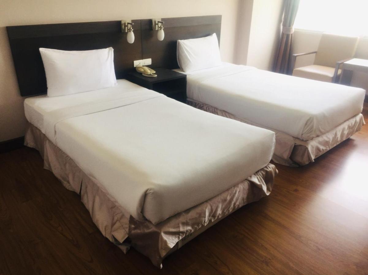 Sinkiat Buri Hotel Satun Exterior photo